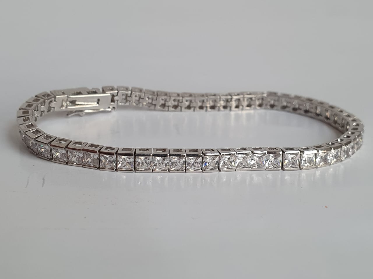 Brazalete Zeph (precio por unidad)